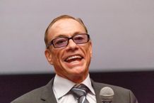 ジャン＝クロード・ヴァン・ダム、クリスマスに親孝行