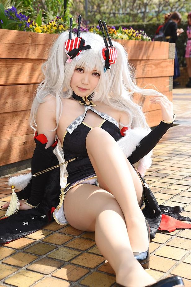 「アズールレーン」のヴァンパイアに扮する みなみたそたそさん