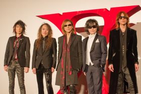 映画『WE ARE X』の舞台挨拶に登壇したX JAPANのメンバー