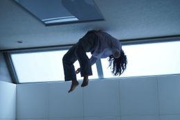 『犬鳴村』につづく“恐怖の村”シリーズ第2弾『樹海村』がついに公開！