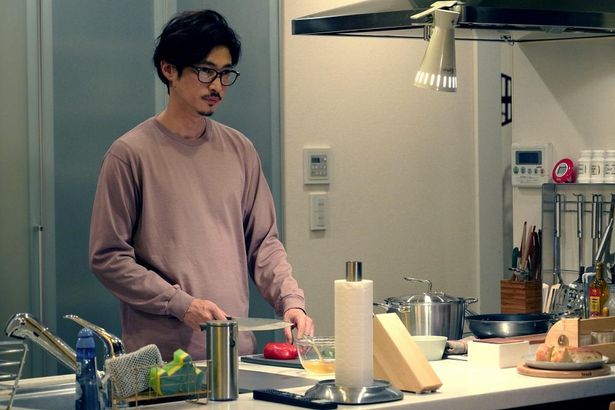 窪塚洋介は、由紀の夫である真壁我聞を演じている