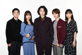 菅田、有村、仲野は3人とも93年2月生まれ！5月生まれの神木、年下の古川が加わり、5人で群像劇を紡ぐ