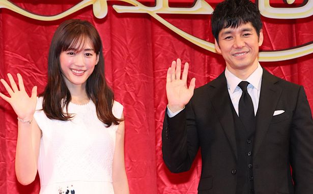 「八重の桜」では兄妹役、『奥様は、取り扱い注意』では夫婦役を演じている2人