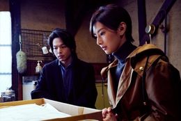 北川景子は原作のキャラクター設定に合わせ、自らの発案で髪の毛を30cm 以上カット