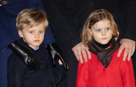 アルベール2世大公が双子の子どもたちの性格を語る