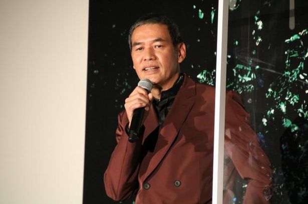メガホンをとったSABU監督