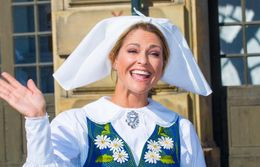 スウェーデンのマデレーン王女が、次女アドリアンネ王女の写真を公開