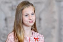 スペインのレオノール王女、単独公務デビュー