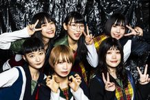 “楽器を持たないパンクバンド”ことBiSHにインタビュー！