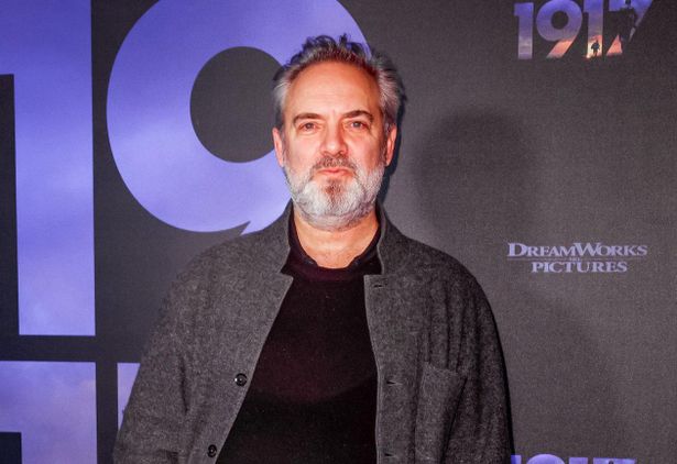 【写真を見る】「007」『1917』のメンデス監督が次に手がけるのは、1980年代を舞台にしたラブストーリー!?