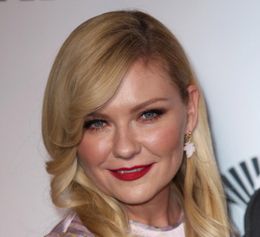 女優のキルスティン・ダンスト