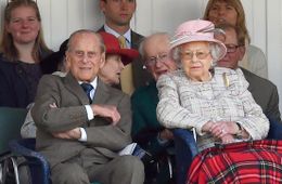 フィリップ王配の葬儀に出席したエリザベス女王