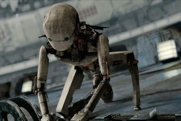 『LUCK-KEY/ラッキー』(16)などのバイプレイヤー、ユ・ヘジンがロボットの声を演じている(『スペース・スウィーパーズ』)