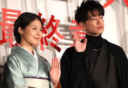 夫婦になっていく2人を演じた