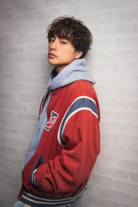 映画「ひるなかの流星」で女子が苦手が馬村を演じた白濱亜蘭。馬村は「(僕とは)真逆ですね(笑)」