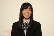 『ハルチカ』の大ヒット御礼舞台挨拶に登壇した橋本環奈
