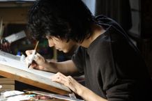 ひたすらにペンを走らせ続ける山城の姿に胸が締め付けられる