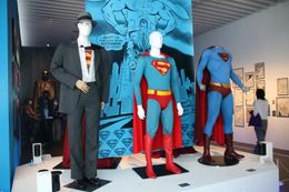 「DC展 スーパーヒーローの誕生」が開催