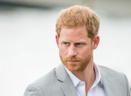 単身で英国に帰国したヘンリー王子