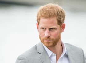 単身で英国に帰国したヘンリー王子