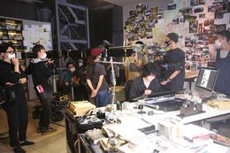 『キャラクター』より主人公である漫画家の人物像を掘り下げた美術にフォーカス