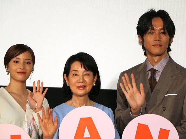 【写真を見る】吉永小百合、松坂桃李、広瀬すず、西田敏行ら豪華キャストが登壇