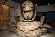 「妖怪大戦争展2021 ヤミットに集結せよ！」の第二期展示で「大魔神」像が登場