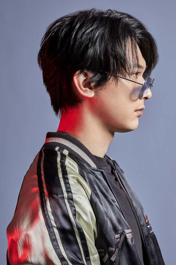 限定公開！吉沢亮とレスリー・キーコラボ写真
