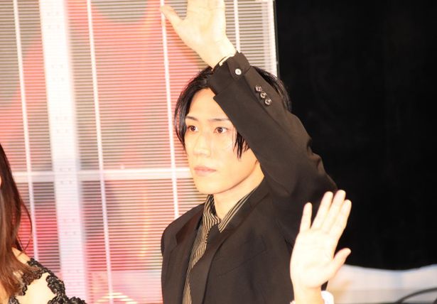 「孤狼祭 ーコロフェスー 完成披露プレミア」に登壇した早乙女太一