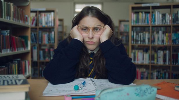 イギリス郊外で暮らすジョアンナは悶々とした日々を送っていた