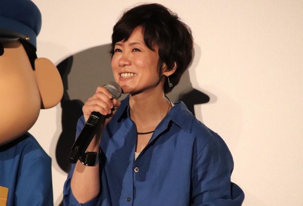『映画クレヨンしんちゃん 謎メキ！花の天カス学園』初日舞台挨拶の様子