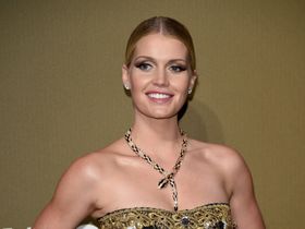 キティ・スペンサーの結婚式に父親不在。その理由は？