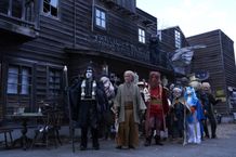 「妖怪大図鑑」では、『妖怪大戦争 ガーディアンズ』の個性豊かなキャラクターたちを続々ご紹介！