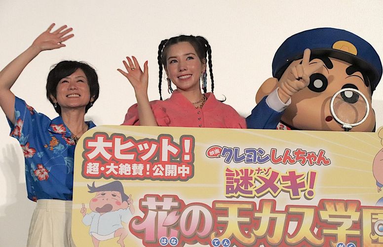 仲里依紗＆小林由美子が子育てトーク！しんちゃん役の小林は「みさえの気持ちがよくわかる」