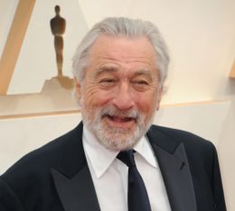 離婚調停中のロバート・デ・ニーロ、新恋人と誕生日バカンス？