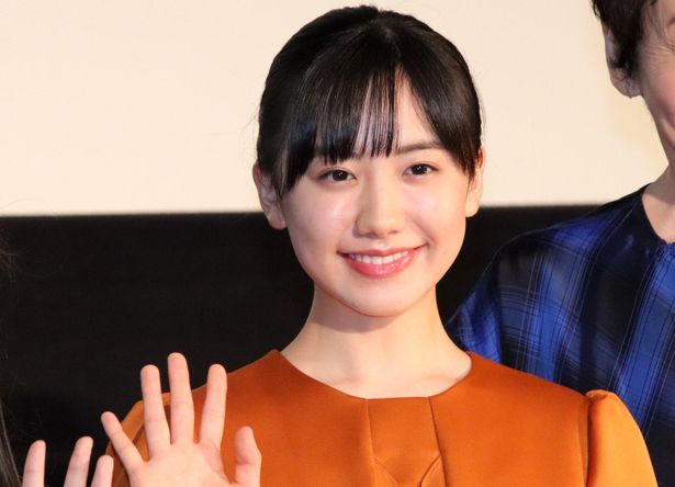 『岬のマヨイガ』初日舞台挨拶の様子