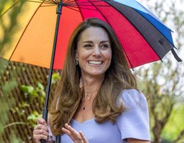 キャサリン妃、子どもたちも連れて南仏で行われた弟ジェームズ・ミドルトンの結婚式に参加