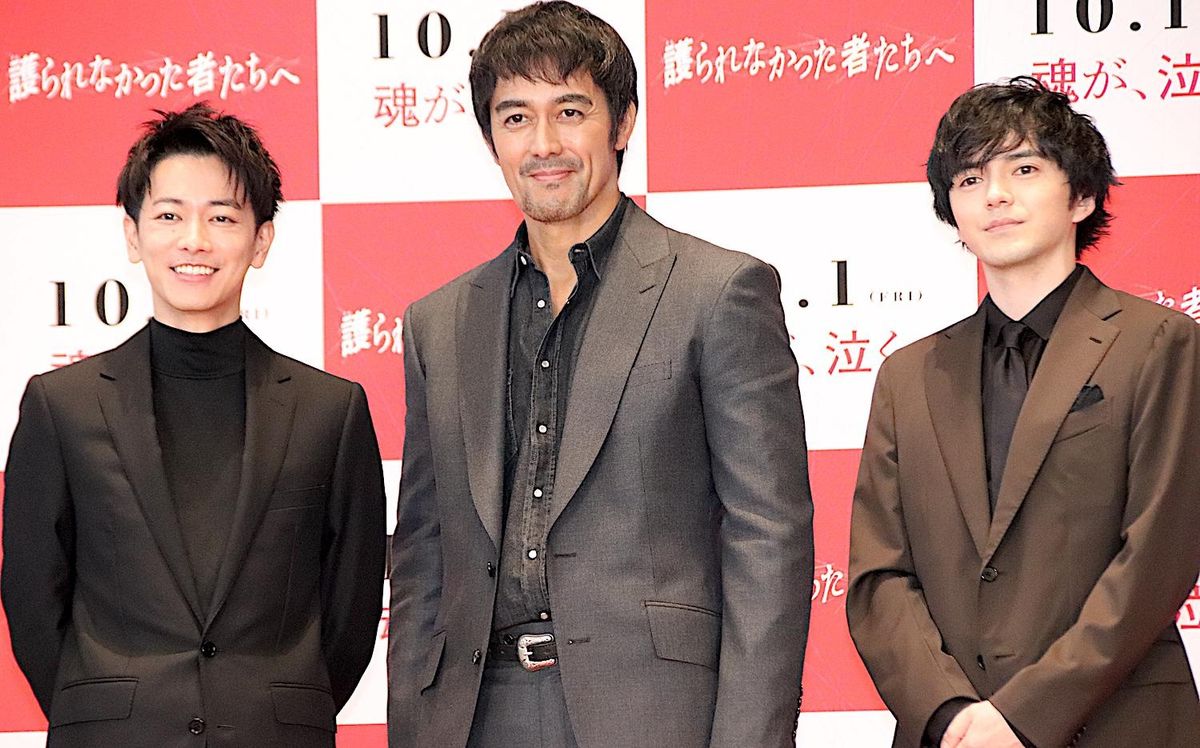 佐藤健『護られなかった者たちへ』イベントで阿部寛に直球質問