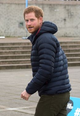 ヘンリー王子、一日も早く恋人と同棲したい!?