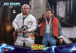 「バック・トゥ・ザ・フューチャー」シリーズのフィギュアをチェック！