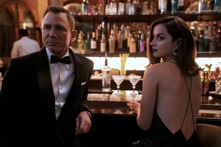 【今週の☆☆☆】ダニエル版ボンド最後の闘い『007／ノー・タイム・トゥ・ダイ』、悪魔は存在するのか？『死霊館』など、週末観るならこの3本！