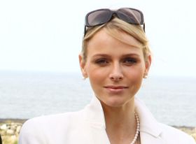 5月から南アフリカに滞在しているシャルレーヌ公妃、もうすぐモナコに帰国？