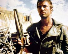 メルをスターダムに押し上げた『マッドマックス2』。ギラギラ感もたまらない！