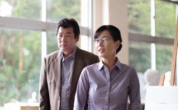 赤井英和、清水美沙といったベテラン俳優陣も