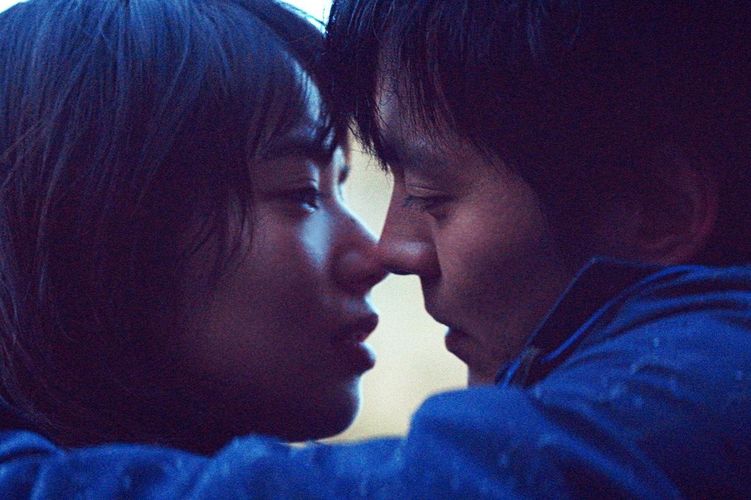 林遣都＆小松菜奈が紡ぐ『恋する寄生虫』微笑ましい“リハビリデート”を捉えた本編映像が解禁！
