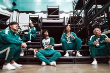 「イカゲーム」撮影現場の俳優陣