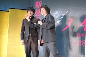 藤原竜也、松山ケンイチ『デスノート』以来の本格タッグ！