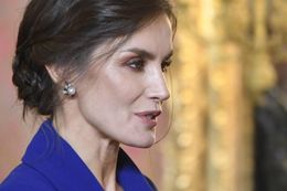 スウェーデンで行われた晩餐会に出席したレティシア王妃