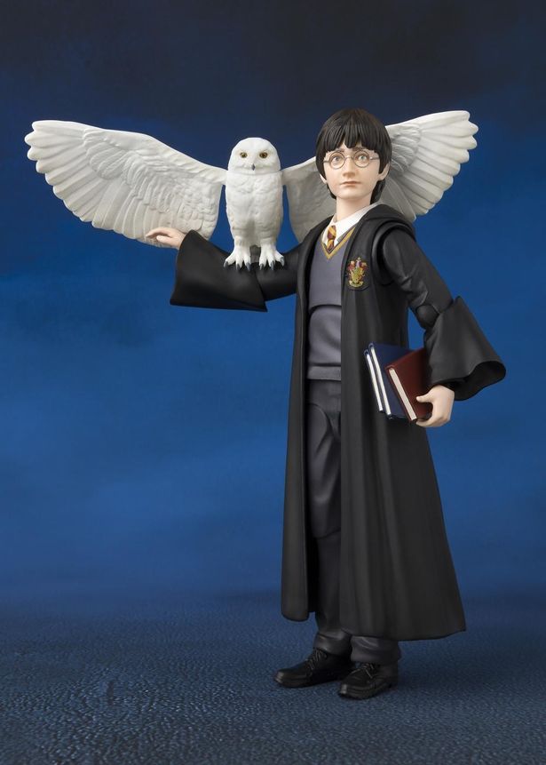 ふくろうのヘドウィグは羽が着脱可能！(「S.H.Figuarts ハリー・ポッター (ハリー・ポッターと賢者の石)」)