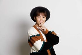 『ミラベルと魔法だらけの家』の日本版エンドソングアーティストを務めたナオト・インティライミにインタビュー！